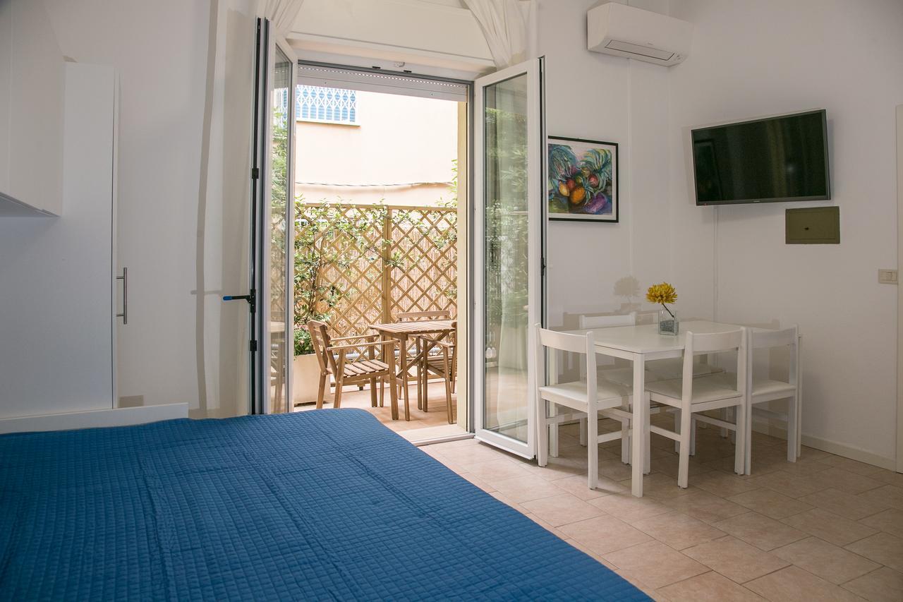 Residence Villa Ofelia Rímini Exterior foto